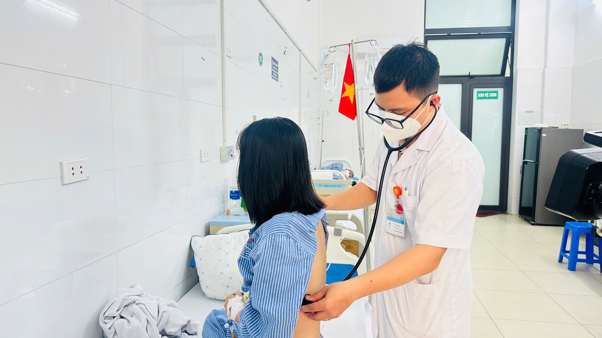 Đề xuất khám sàng lọc bệnh lao khi khám sức khỏe định kỳ cho mỗi người dân- Ảnh 1.