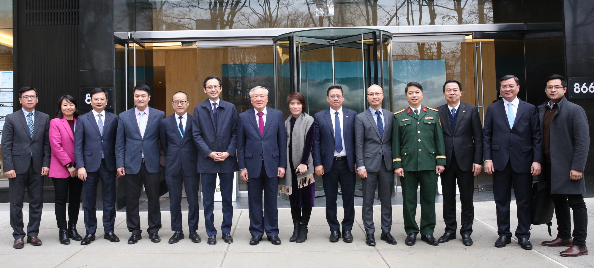 Thiết thực đóng góp cho các hoạt động kết nối, thu hút đầu tư vào VIFC- Ảnh 3.