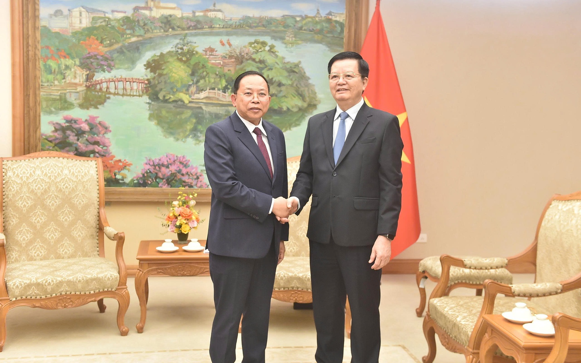 Phó Thủ tướng Mai Văn Chính tiếp xã giao Bộ trưởng Bộ Lễ nghi và Tôn giáo Campuchia