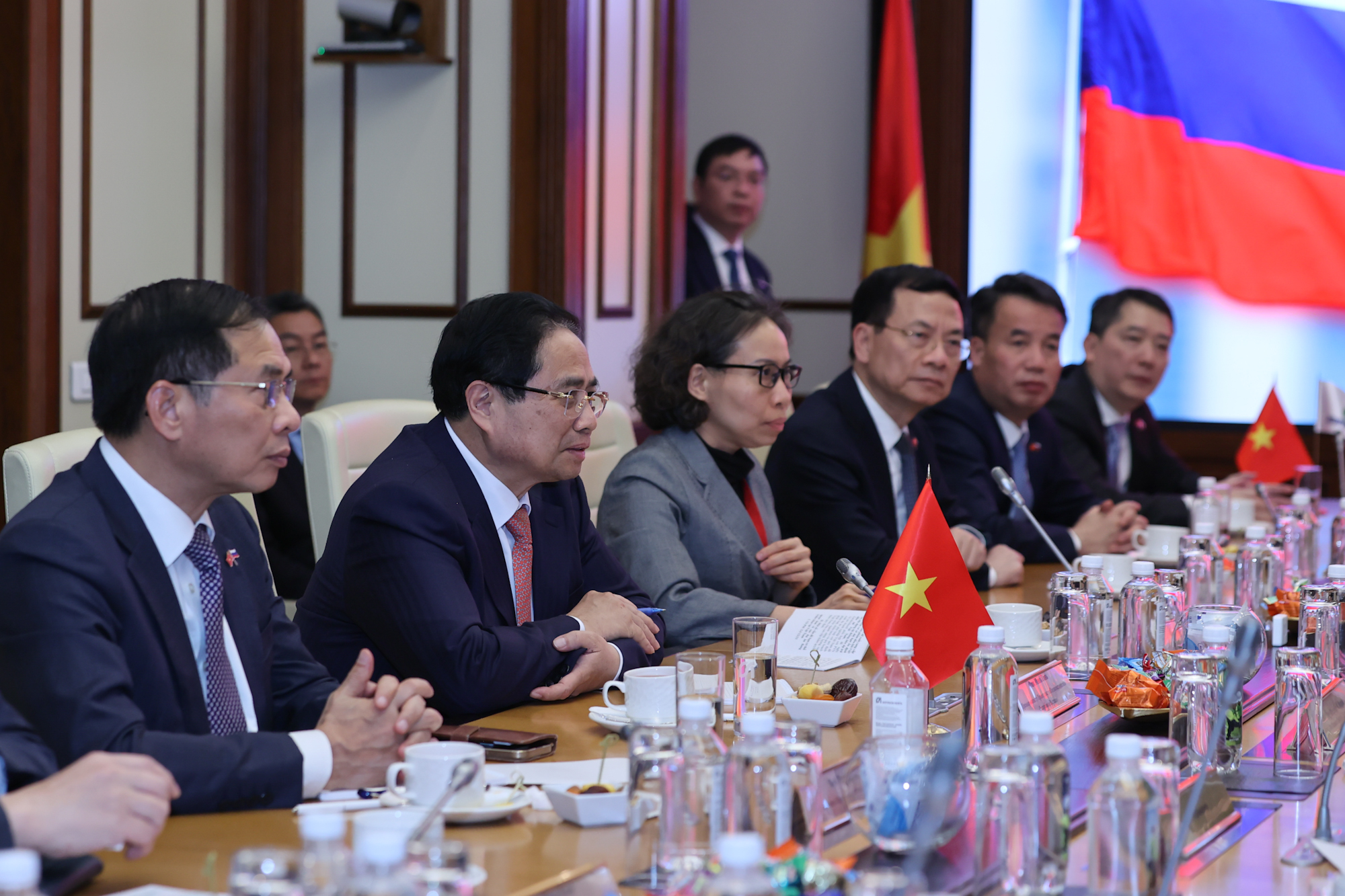 Thủ tướng Phạm Minh Chính làm việc với Công ty Zarubezhneft: Nga và Việt Nam tăng cường hợp tác dầu khí- Ảnh 2.