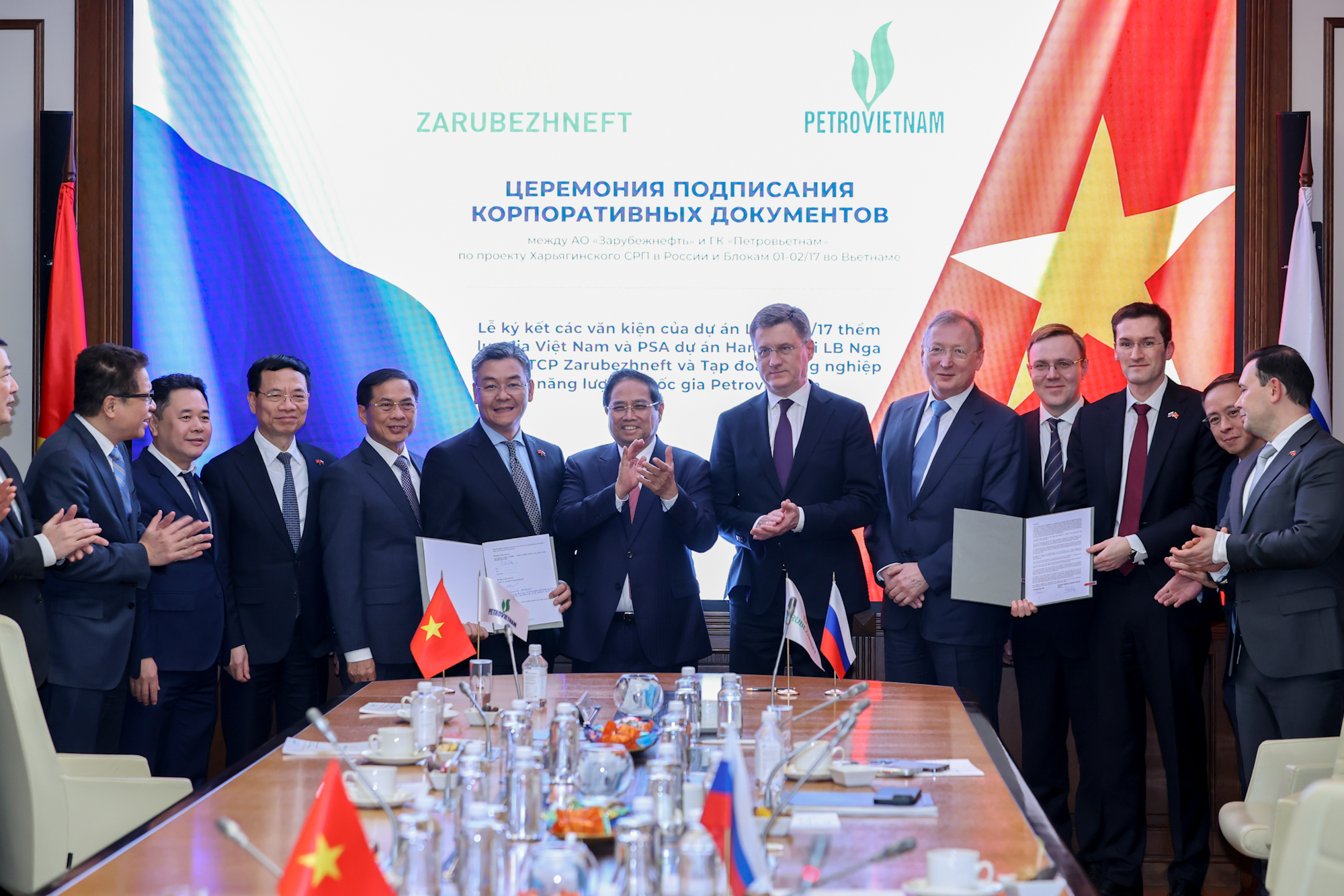 Thủ tướng Phạm Minh Chính làm việc với Công ty Zarubezhneft: Nga và Việt Nam tăng cường hợp tác dầu khí- Ảnh 4.