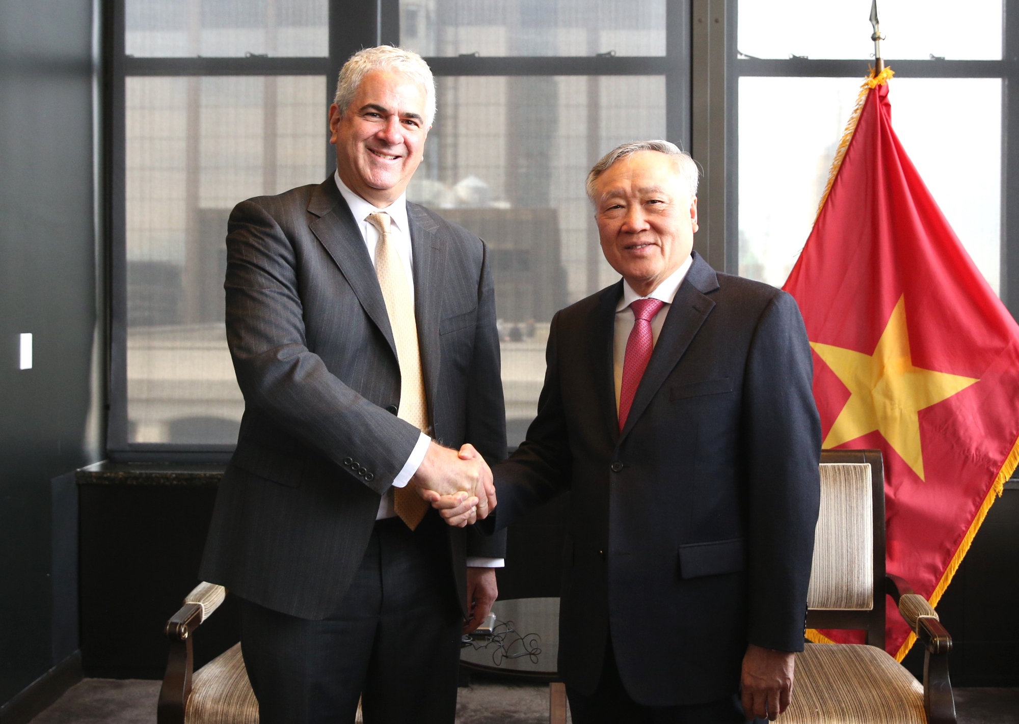 Chính phủ Việt Nam luôn đồng hành và lắng nghe các nhà đầu tư- Ảnh 1. Chính phủ Việt Nam luôn đồng hành và lắng nghe các nhà đầu tư- Ảnh 1.