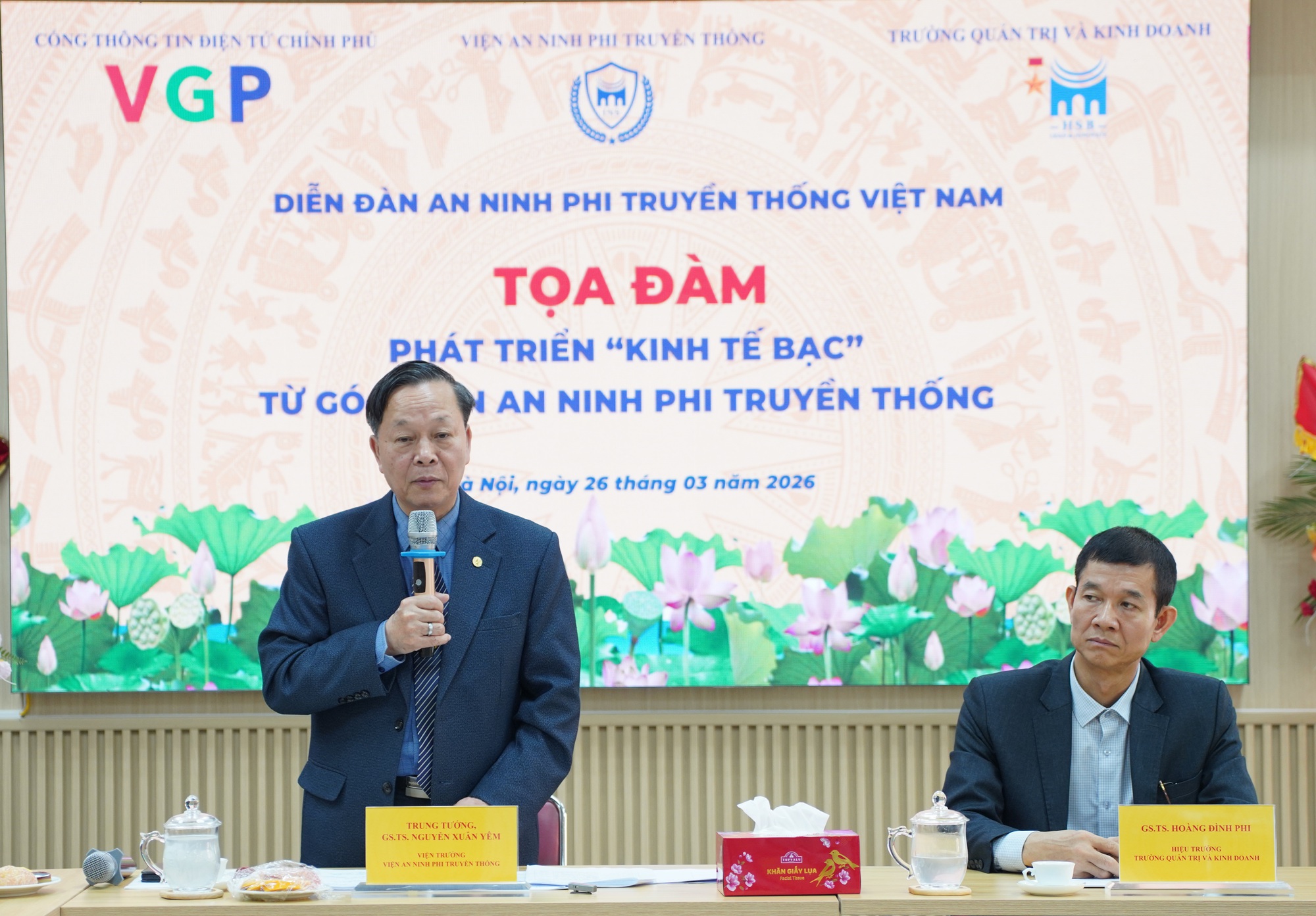 TỔNG THUẬT: Tọa đàm 'Phát triển 