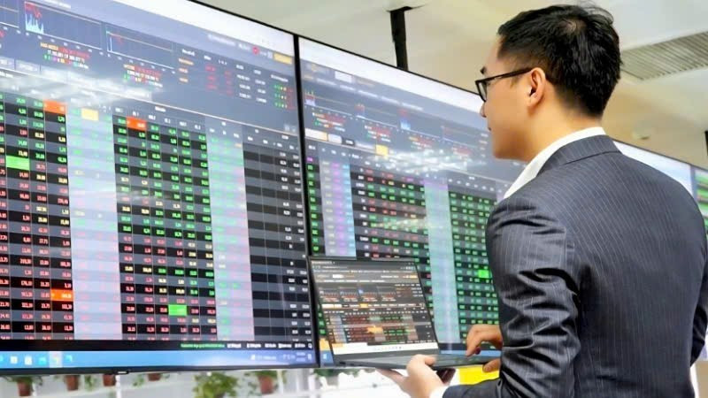 Thuế thu nhập cá nhân đối với chuyển nhượng chứng khoán- Ảnh 1. Thuế thu nhập cá nhân đối với chuyển nhượng chứng khoán- Ảnh 1.