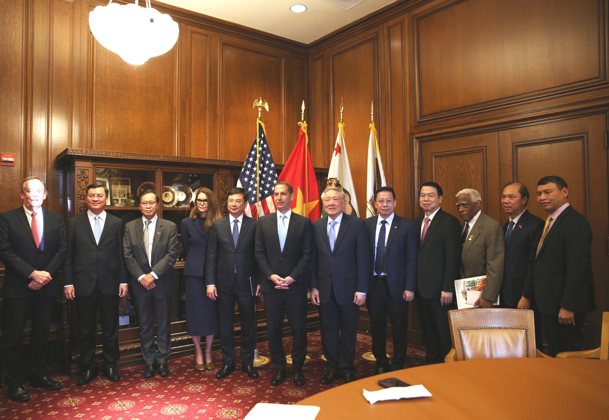 Khuyến khích các nhà đầu tư, doanh nghiệp, định chế tài chính của Thành phố San Francisco đầu tư vào VIFC- Ảnh 2. Khuyến khích các nhà đầu tư, doanh nghiệp, định chế tài chính của Thành phố San Francisco đầu tư vào VIFC- Ảnh 2.