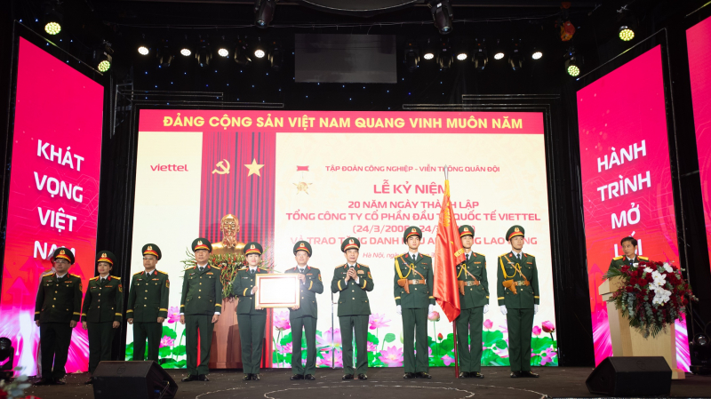 Viettel đánh dấu 20 năm kinh doanh toàn cầu thành công rực rỡ- Ảnh 4. Viettel đánh dấu 20 năm kinh doanh toàn cầu thành công rực rỡ- Ảnh 4.