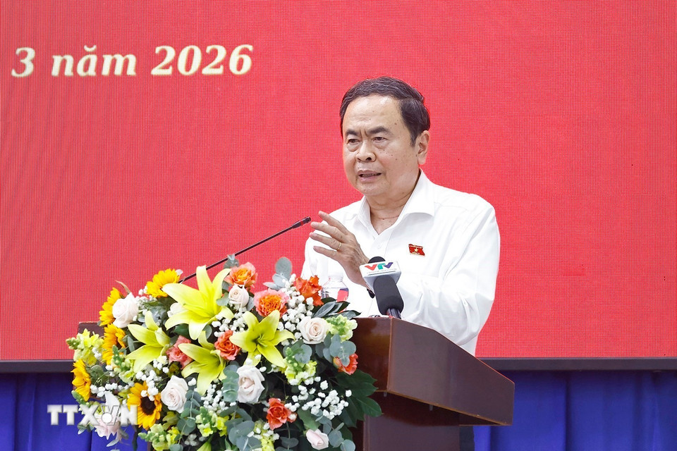 Chủ tịch Quốc hội Trần Thanh Mẫn dự Hội nghị tiếp xúc giữa cử tri với người ứng cử đại biểu Quốc hội khóa XVI- Ảnh 7. Chủ tịch Quốc hội Trần Thanh Mẫn dự Hội nghị tiếp xúc giữa cử tri với người ứng cử đại biểu Quốc hội khóa XVI- Ảnh 7.