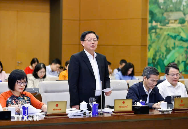 Hoàn thiện dự án luật theo hướng phân cấp mạnh, không thêm 'giấy phép con'- Ảnh 1.