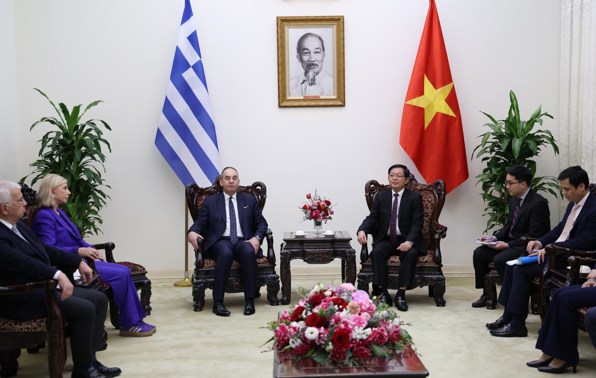 Phó Thủ tướng Chính phủ Hồ Quốc Dũng tiếp Phó Chủ tịch thứ nhất Quốc hội Hy Lạp- Ảnh 3. Phó Thủ tướng Chính phủ Hồ Quốc Dũng tiếp Phó Chủ tịch thứ nhất Quốc hội Hy Lạp- Ảnh 3.