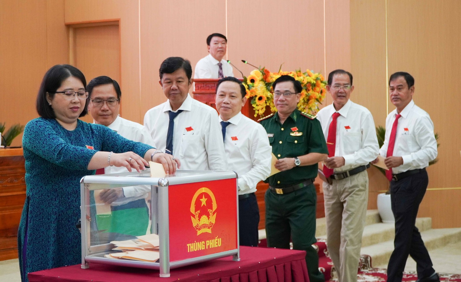 An Giang: Chủ tịch HĐND và Chủ tịch UBND tỉnh tái đắc cử- Ảnh 1. An Giang: Chủ tịch HĐND và Chủ tịch UBND tỉnh tái đắc cử- Ảnh 1.