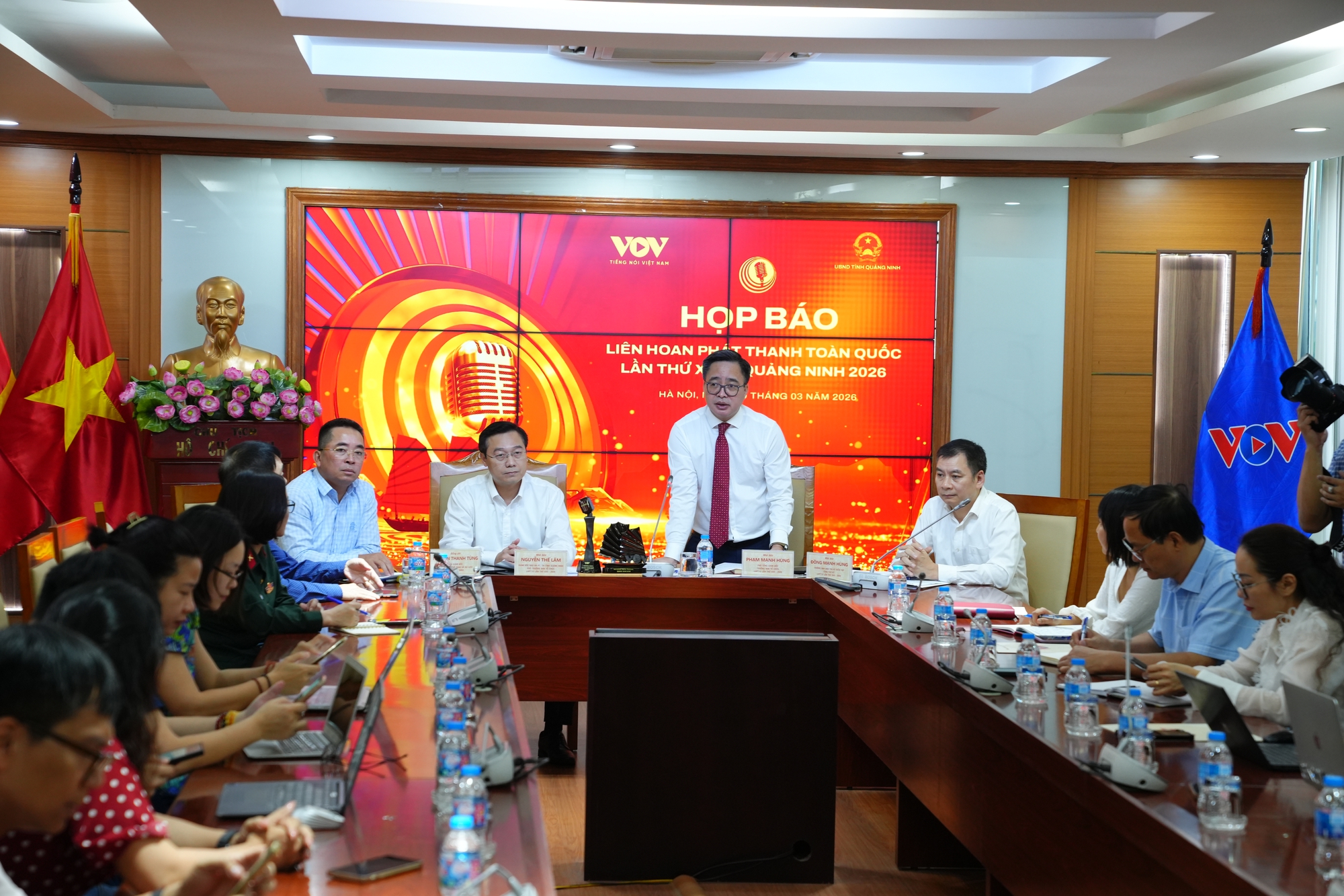 Liên hoan Phát thanh toàn quốc lần thứ XVII- Đánh dấu bước chuyển mạnh mẽ của phát thanh Việt Nam - Ảnh 1.