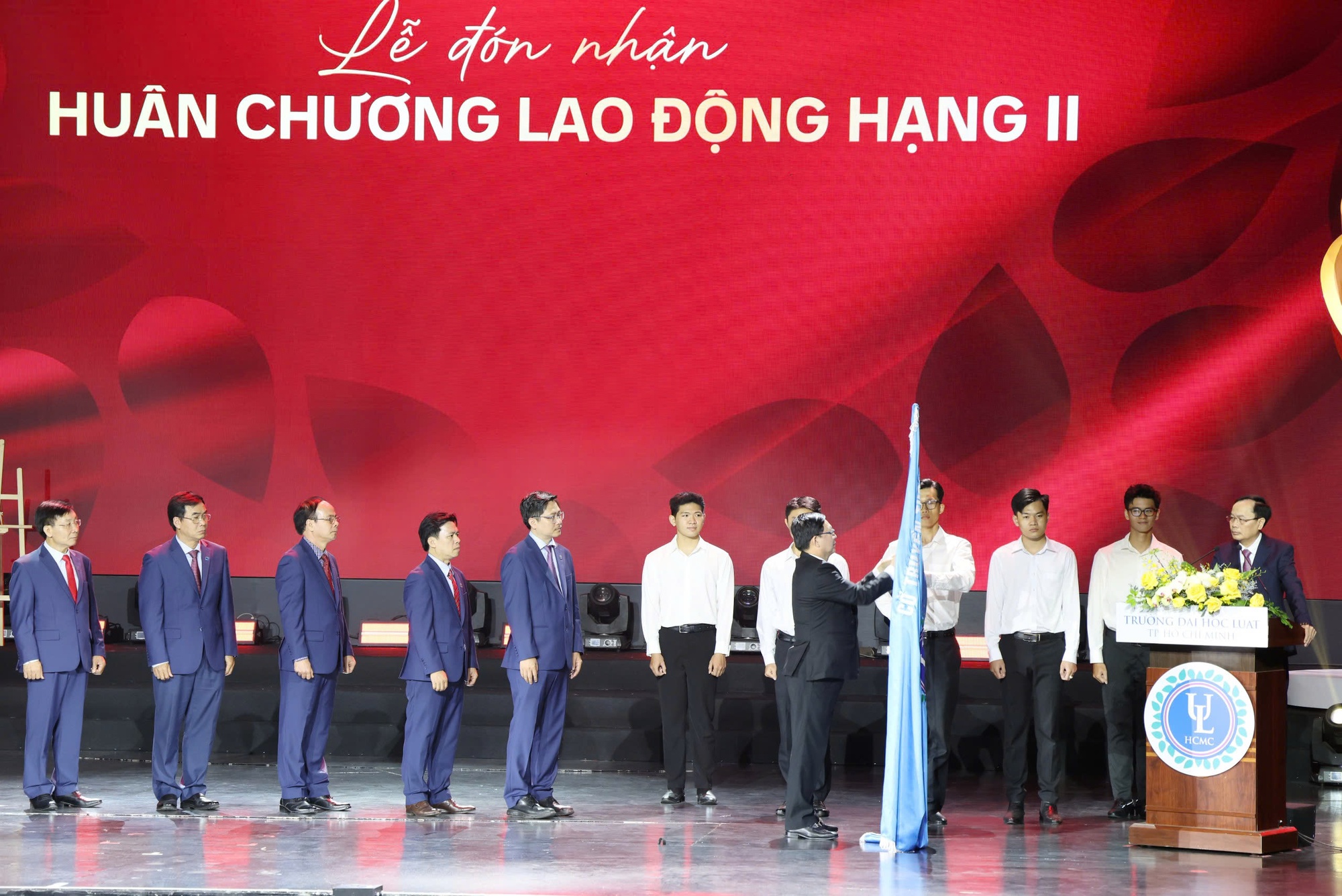 Phó Thủ tướng Hồ Quốc Dũng dự kỷ niệm 50 năm truyền thống Đại học Luật TPHCM- Ảnh 2. Phó Thủ tướng Hồ Quốc Dũng dự kỷ niệm 50 năm truyền thống Đại học Luật TPHCM- Ảnh 2.