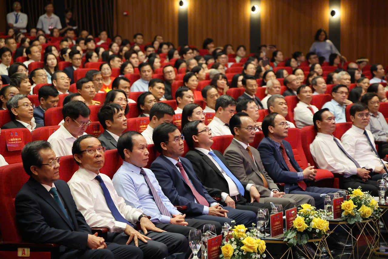 Phó Thủ tướng Hồ Quốc Dũng dự kỷ niệm 50 năm truyền thống Đại học Luật TPHCM- Ảnh 1. Phó Thủ tướng Hồ Quốc Dũng dự kỷ niệm 50 năm truyền thống Đại học Luật TPHCM- Ảnh 1.