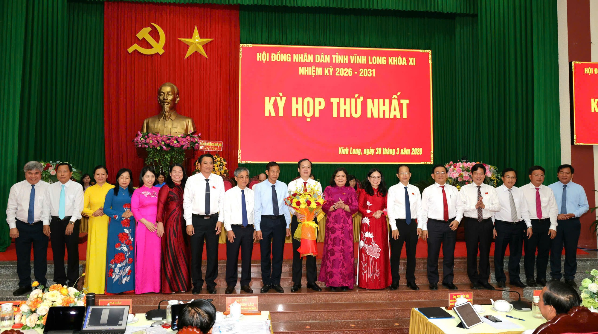 Ông Trần Trí Quang tái đắc cử Chủ tịch UBND tỉnh Vĩnh Long- Ảnh 2.