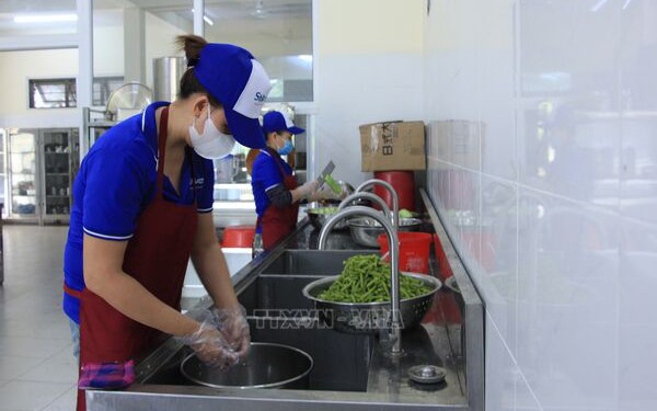 Điều kiện sức khỏe đối với người sản xuất, kinh doanh thực phẩm