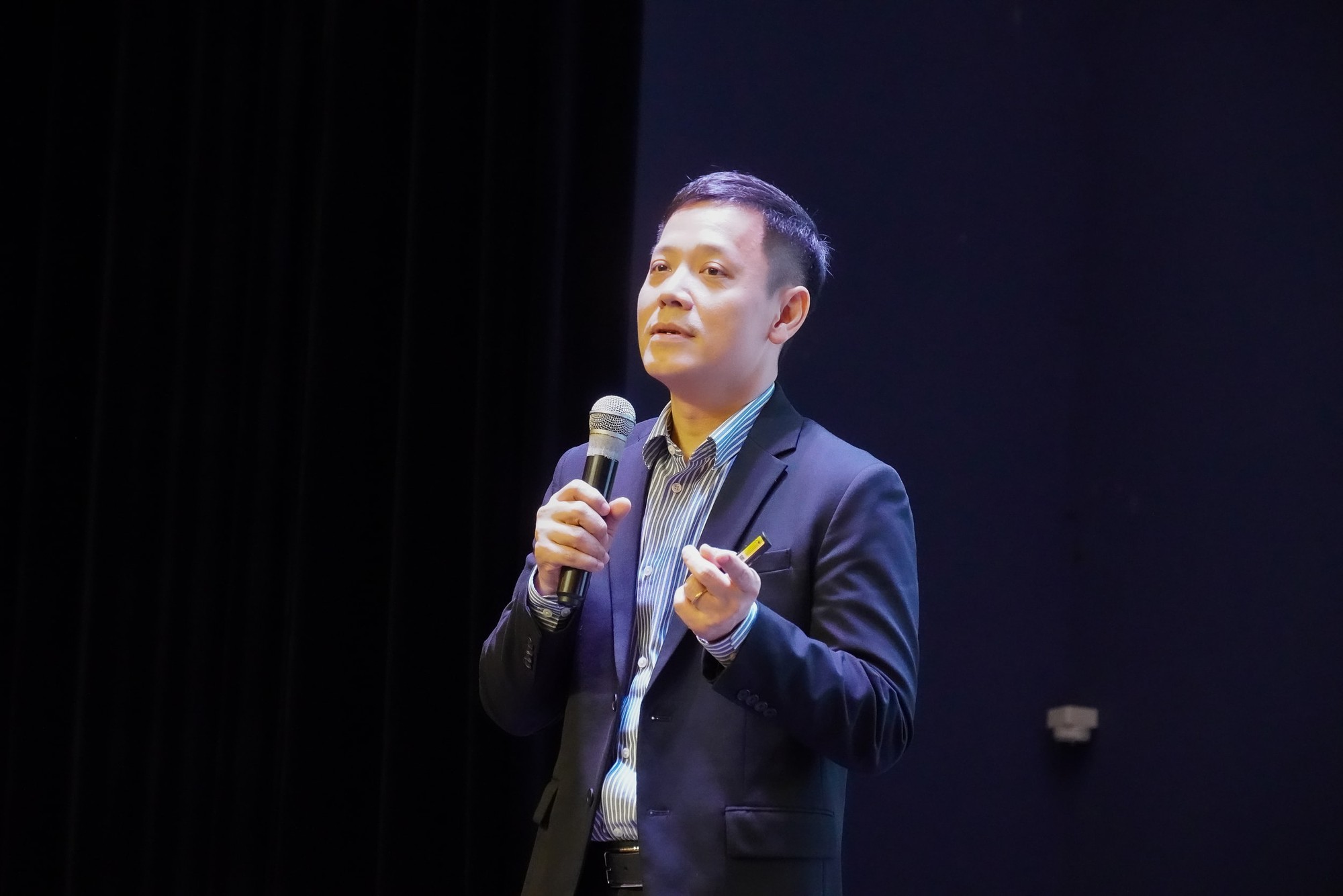 Đưa AI vào trường học: Cơ hội công nghệ và bài toán quản trị giáo dục (BÀI 1)- Ảnh 1.