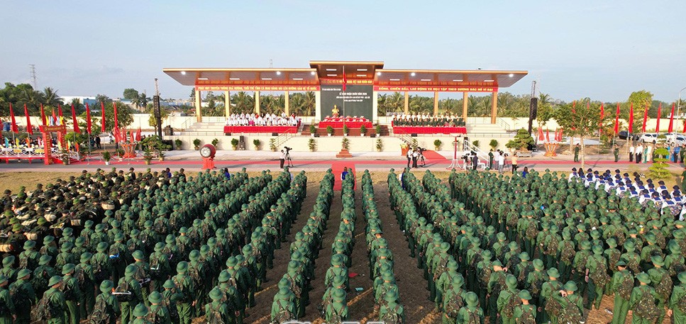 Nô nức 'ngày hội tòng quân' tại các tỉnh Đồng bằng sông Cửu Long- Ảnh 7.