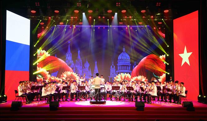 Tổng Bí thư Tô Lâm dự Chương trình giao lưu nghệ thuật 'Tâm hồn Nga trong lòng Việt Nam'- Ảnh 3.