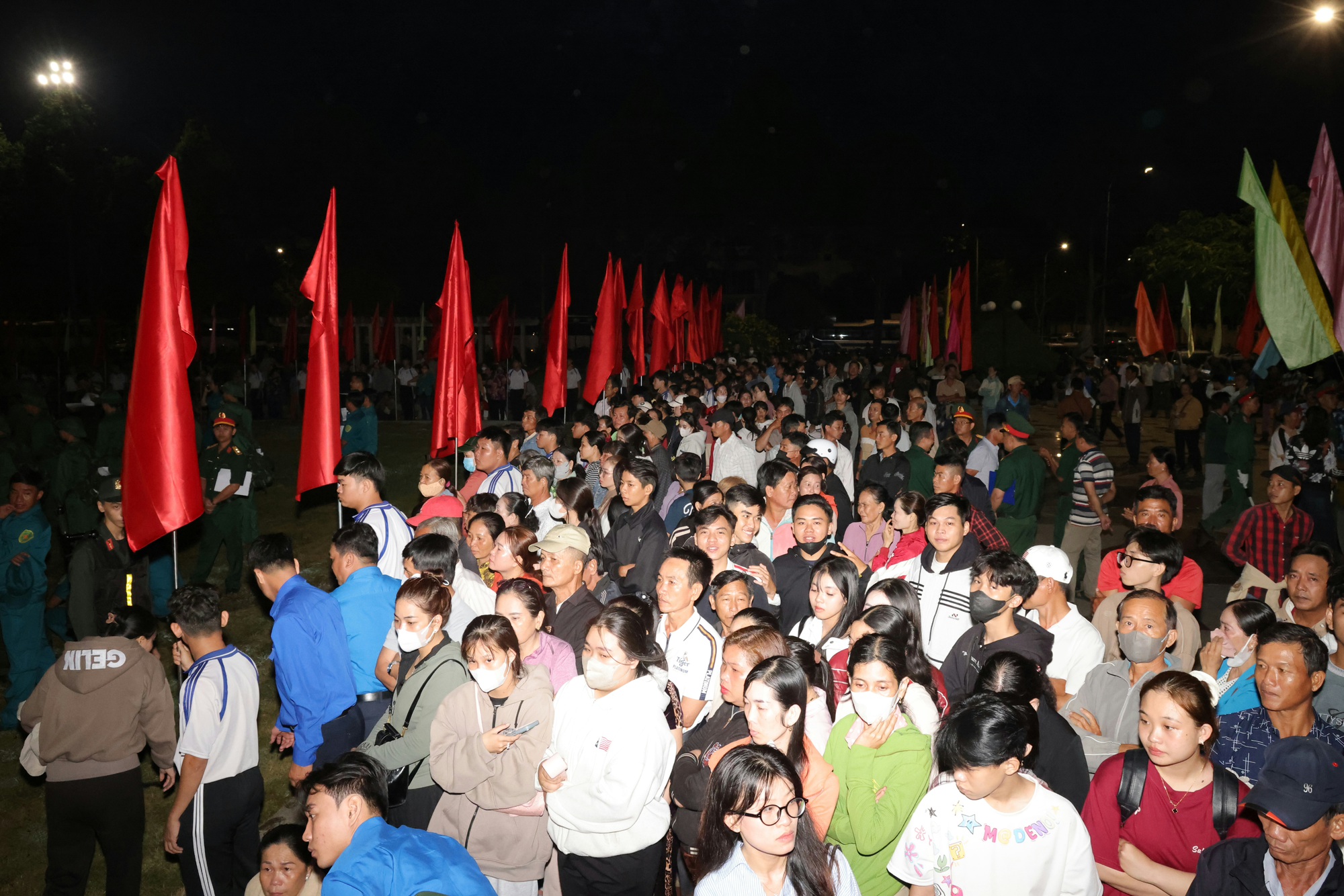 Nô nức 'ngày hội tòng quân' tại các tỉnh Đồng bằng sông Cửu Long- Ảnh 6.