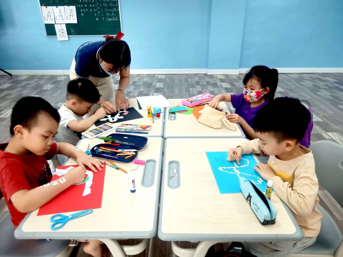 “Cuộc đua tiền tiểu học” - bắt nguồn từ nỗi lo của phụ huynh- Ảnh 2.