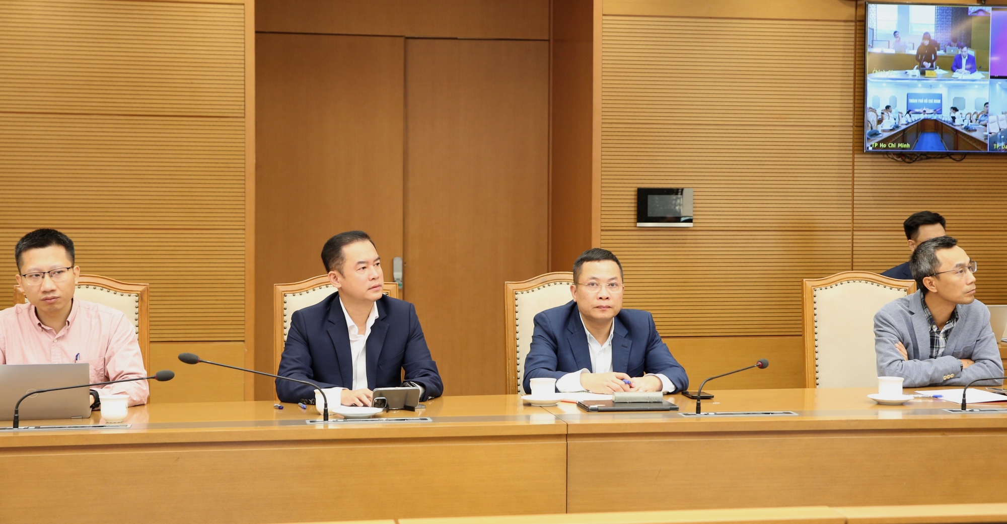 Bảo đảm hạ tầng công nghệ thông tin đồng bộ, thống nhất phục vụ điều hành Trung tâm Tài chính quốc tế tại Việt Nam- Ảnh 3.