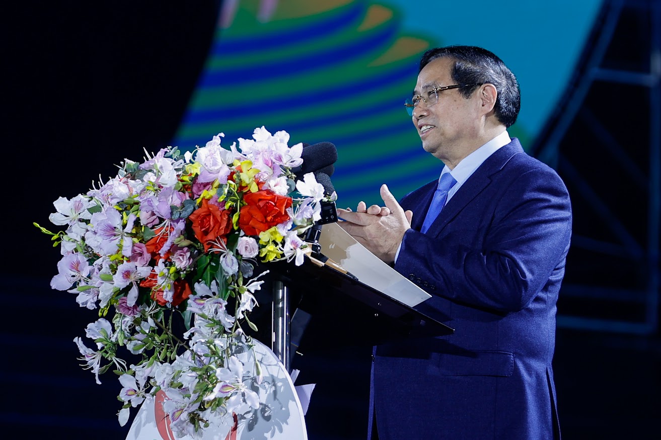 Thủ tướng Phạm Minh Chính: Lễ hội Hoa Ban là nhịp cầu kết nối lịch sử hào hùng của dân tộc với sức sống bất tận của thiên nhiên*- Ảnh 1. Thủ tướng Phạm Minh Chính: Lễ hội Hoa Ban là nhịp cầu kết nối lịch sử hào hùng của dân tộc với sức sống bất tận của thiên nhiên*- Ảnh 1.