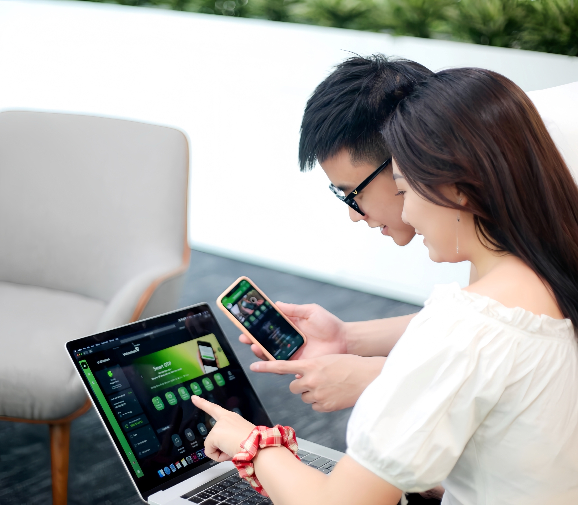 Thanh toán không tiền mặt thay đổi nhịp sống đô thị TPHCM- Ảnh 2.