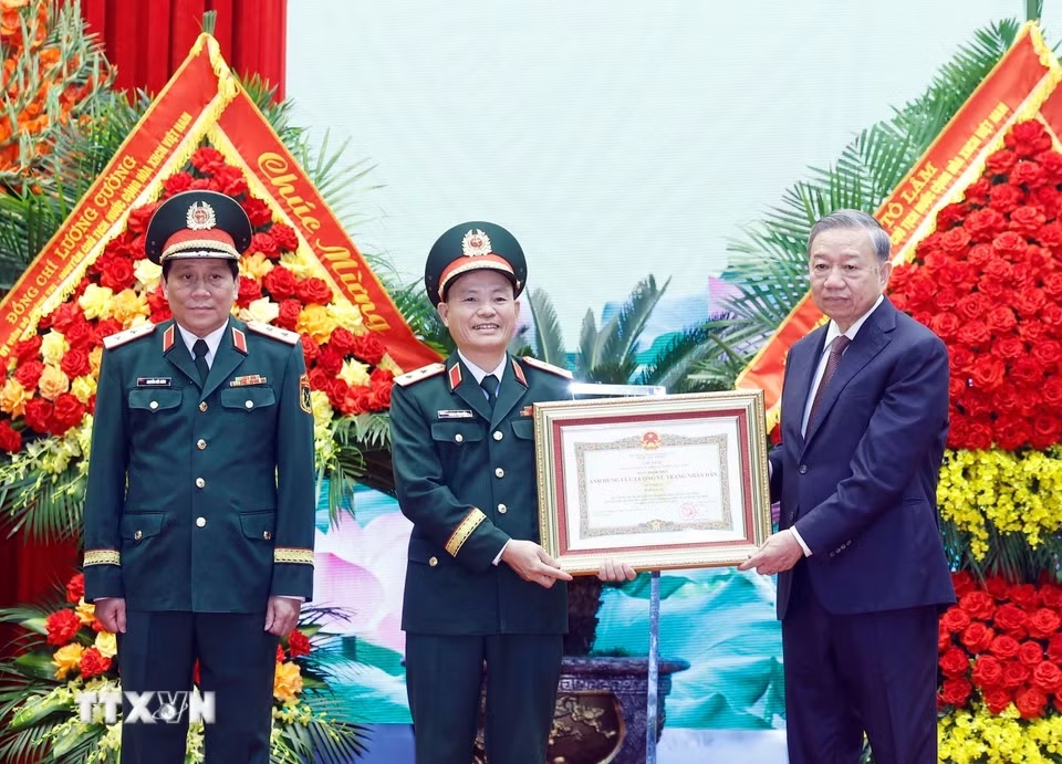 Tổng Bí thư, Chủ tịch nước Tô Lâm: Xây dựng lực lượng vũ trang Quân khu 3 vững mạnh toàn diện- Ảnh 4.