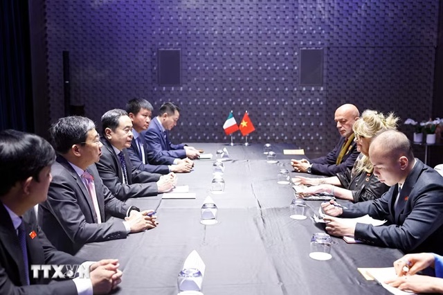 Chủ tịch Quốc hội Trần Thanh Mẫn gặp Lãnh sự danh dự Việt Nam tại Torino- Ảnh 4.