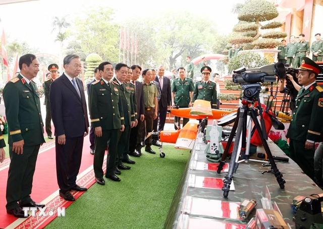Tổng Bí thư, Chủ tịch nước Tô Lâm: Xây dựng Lực lượng vũ trang Quân khu 1 vững mạnh toàn diện- Ảnh 5.