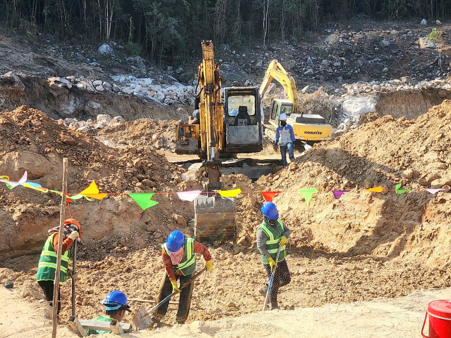 Đẩy nhanh tiến độ thi công các công trình điện phục vụ APEC 2027 tại Phú Quốc- Ảnh 1. Đẩy nhanh tiến độ thi công các công trình điện phục vụ APEC 2027 tại Phú Quốc- Ảnh 1.