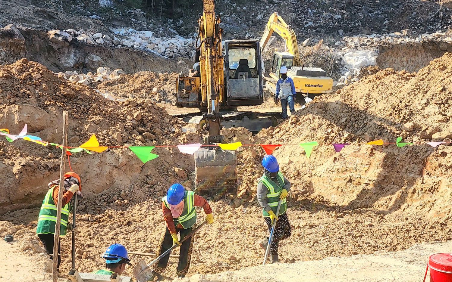 Đẩy nhanh tiến độ thi công các công trình điện phục vụ APEC 2027 tại Phú Quốc