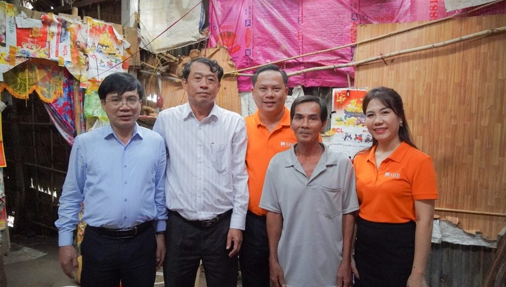 Từ 'ngân hàng hạnh phúc' đến hành trình phụng sự và lan tỏa ở SHB- Ảnh 5.