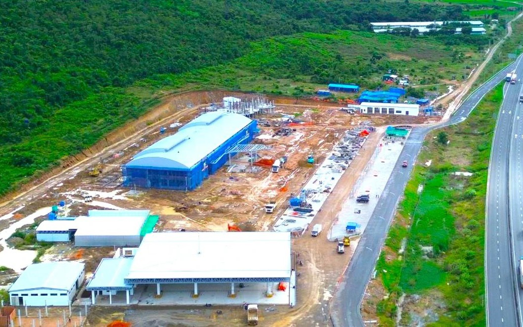 Tăng tốc thi công, hoàn thành các trạm dừng nghỉ cao tốc Bắc-Nam để phục vụ người dân dịp 30/4