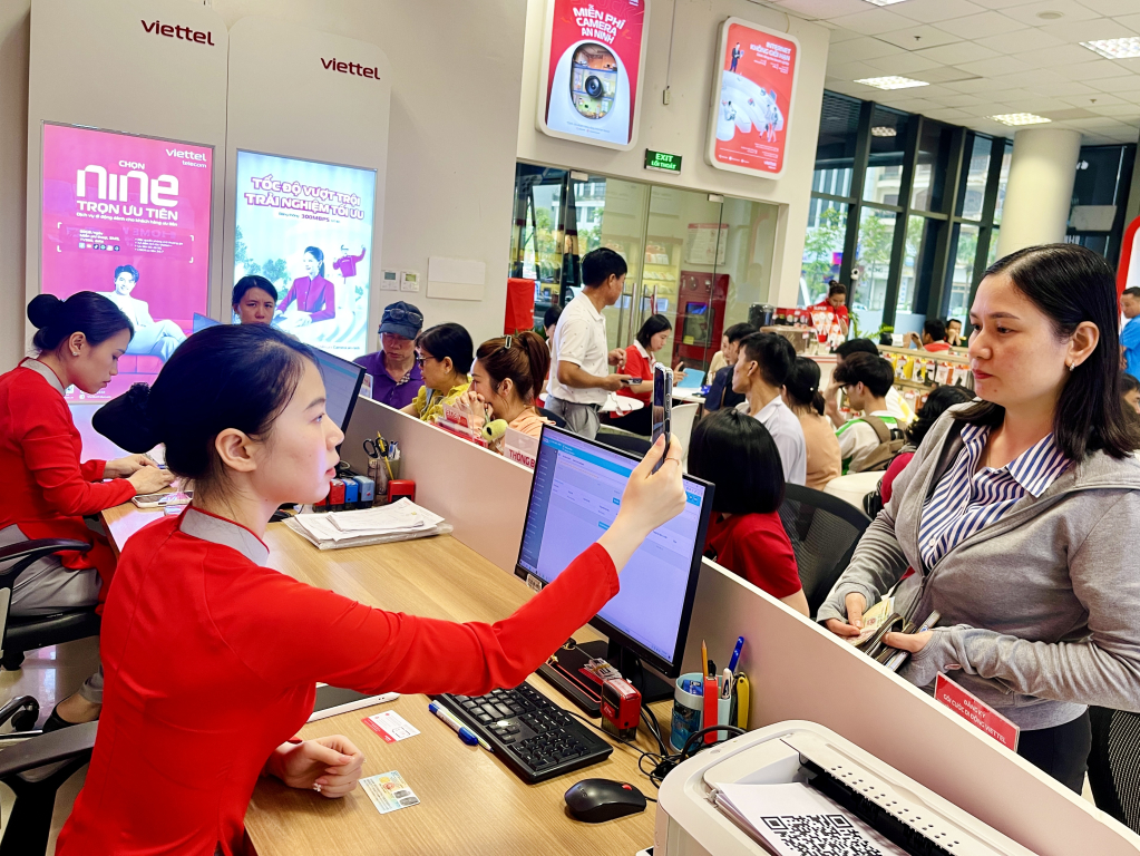 Vinaphone và Viettel hỗ trợ xác thực thông tin thuê bao di động theo quy định mới- Ảnh 2.