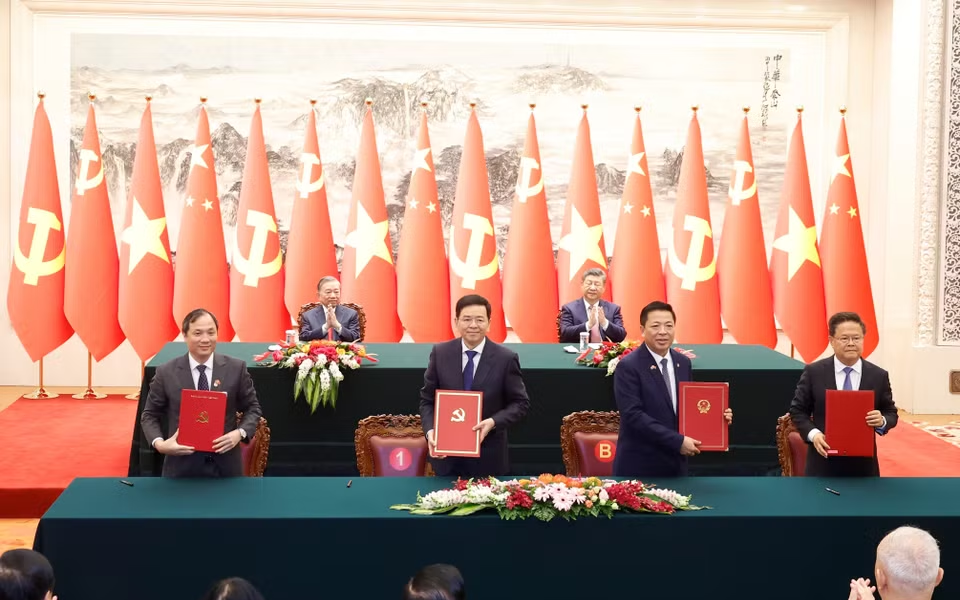 Lễ ký các văn kiện hợp tác giữa hai nước Việt Nam-Trung Quốc