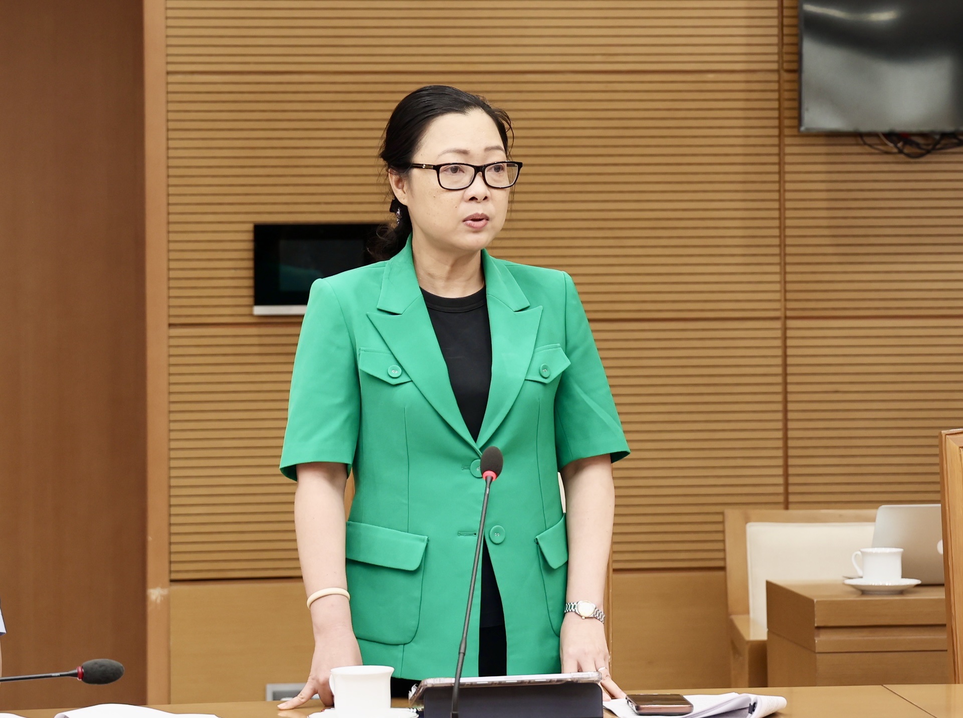 Phó Thủ tướng Lê Tiến Châu: Bộ Giáo dục và Đào tạo cần chuyển đổi mạnh mẽ tư duy và phương thức làm việc- Ảnh 4.