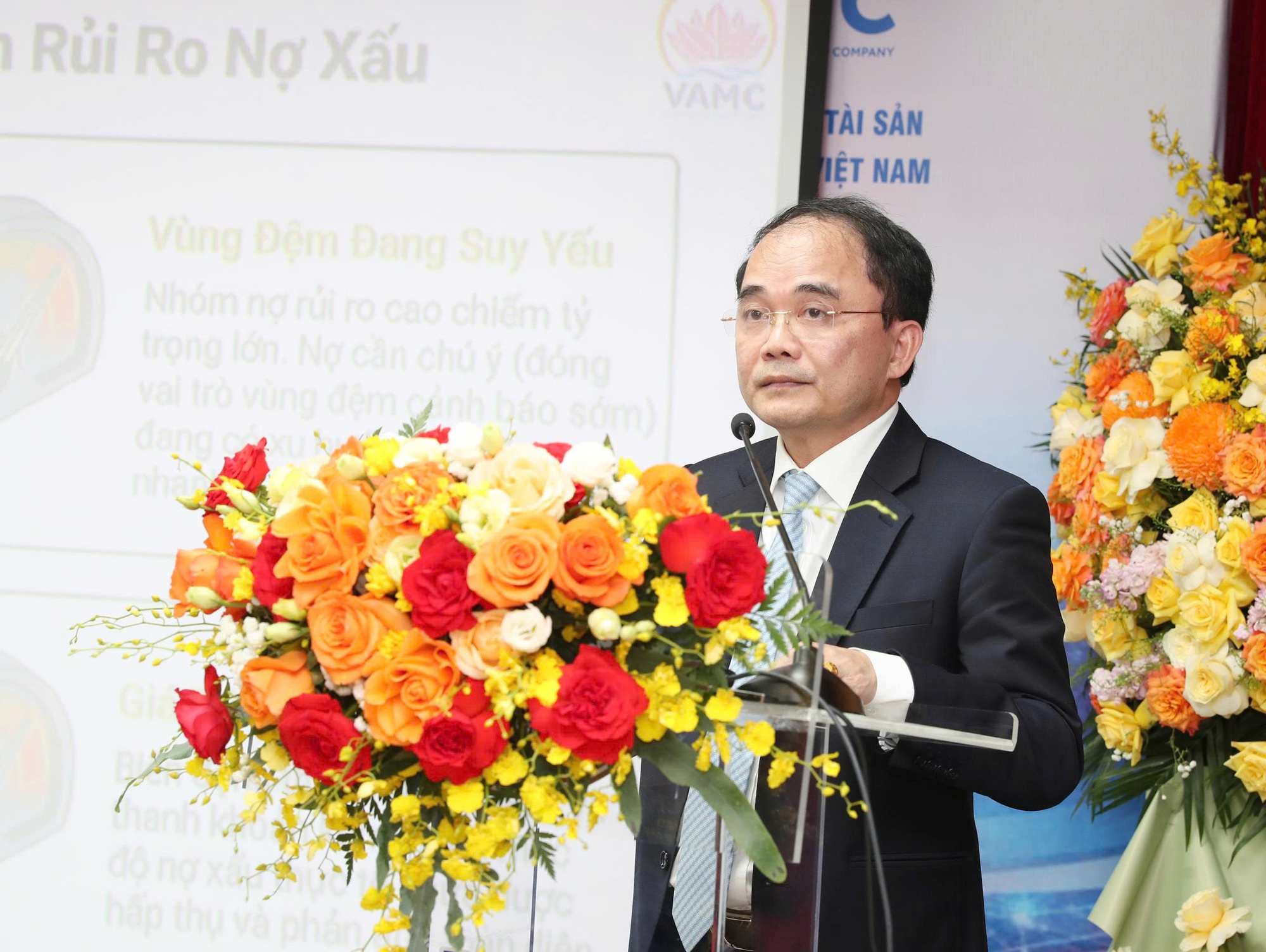 Giải ‘cục máu đông’ nợ xấu để khơi thông dòng vốn, thúc đẩy tăng trưởng- Ảnh 3.