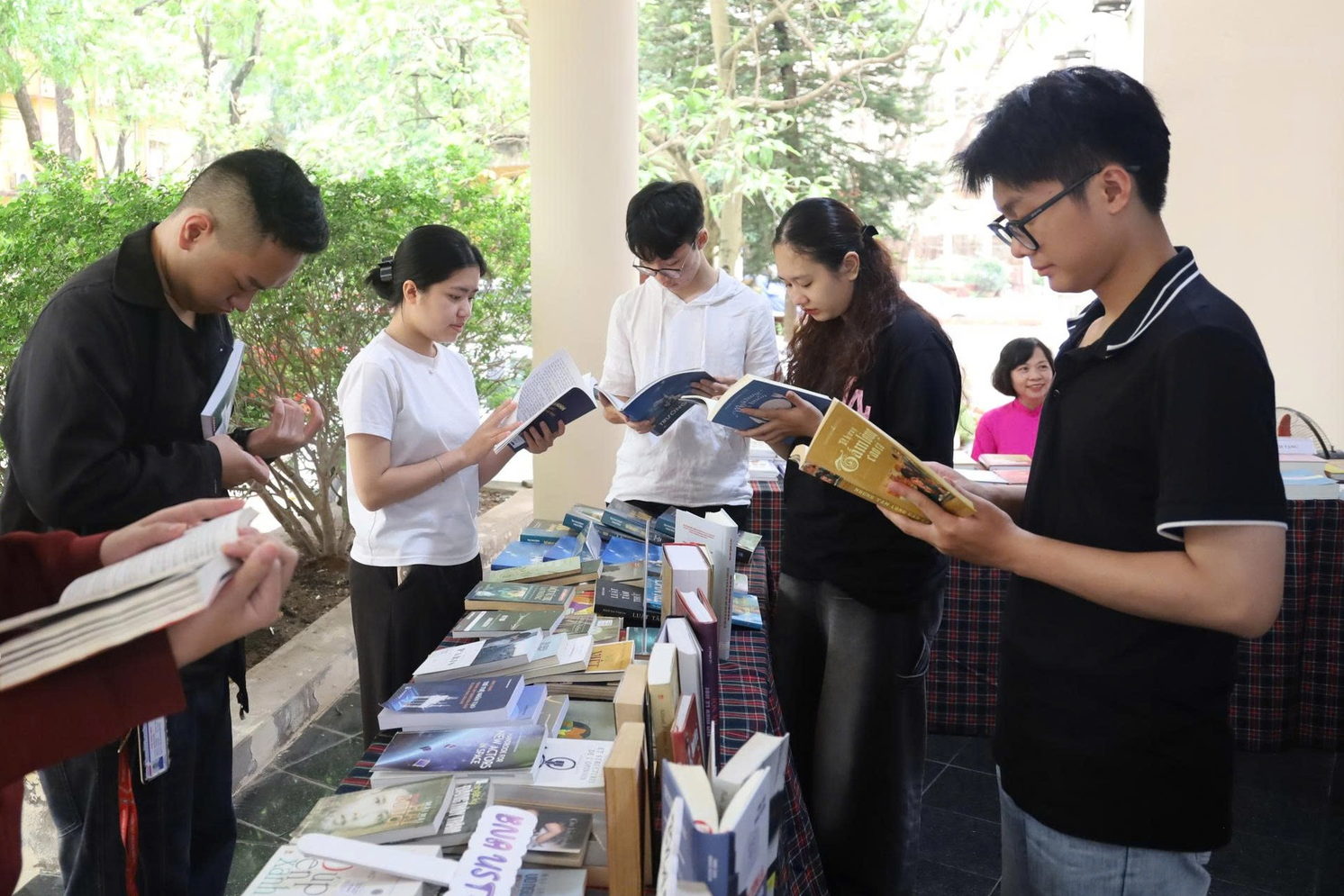 Lan tỏa văn hóa đọc, kết nối hệ sinh thái đổi mới sáng tạo- Ảnh 1.