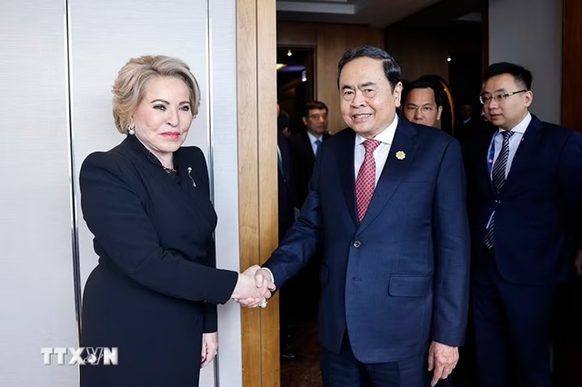 Chủ tịch Quốc hội Trần Thanh Mẫn gặp, hội kiến lãnh đạo một số nước nhân dịp tham dự IPU-152- Ảnh 1.