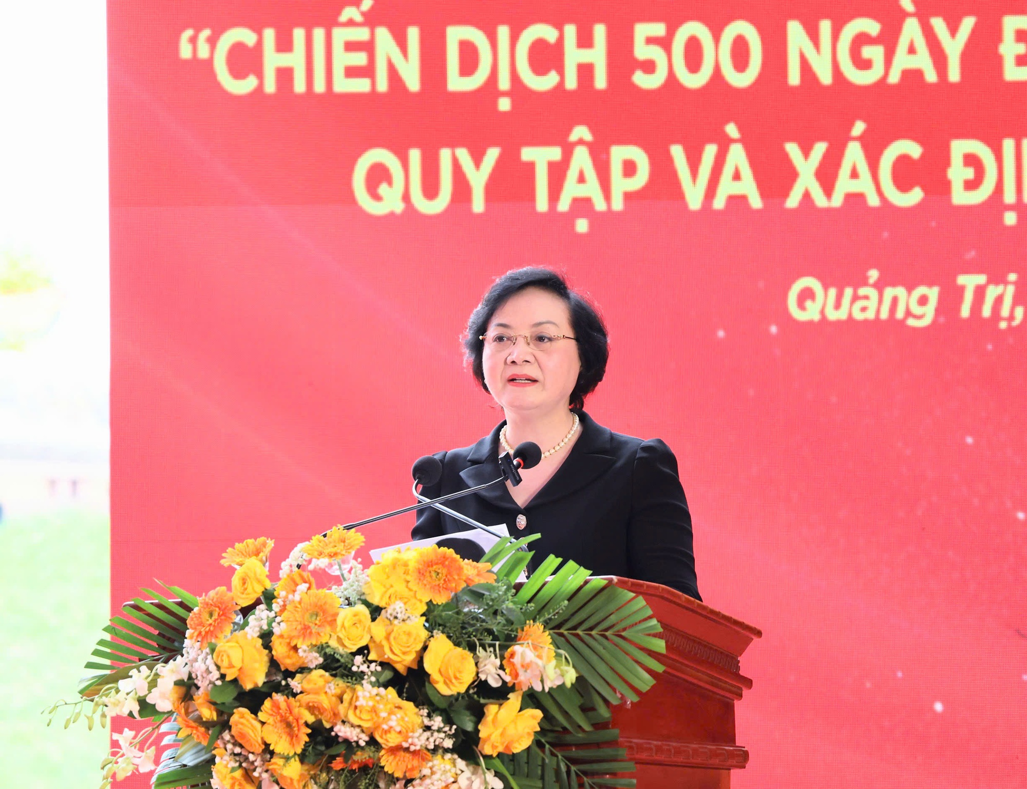 Phó Thủ tướng Phạm Thị Thanh Trà phát động Chiến dịch 500 ngày đêm tìm kiếm, quy tập và xác định danh tính hài cốt liệt sĩ- Ảnh 1.