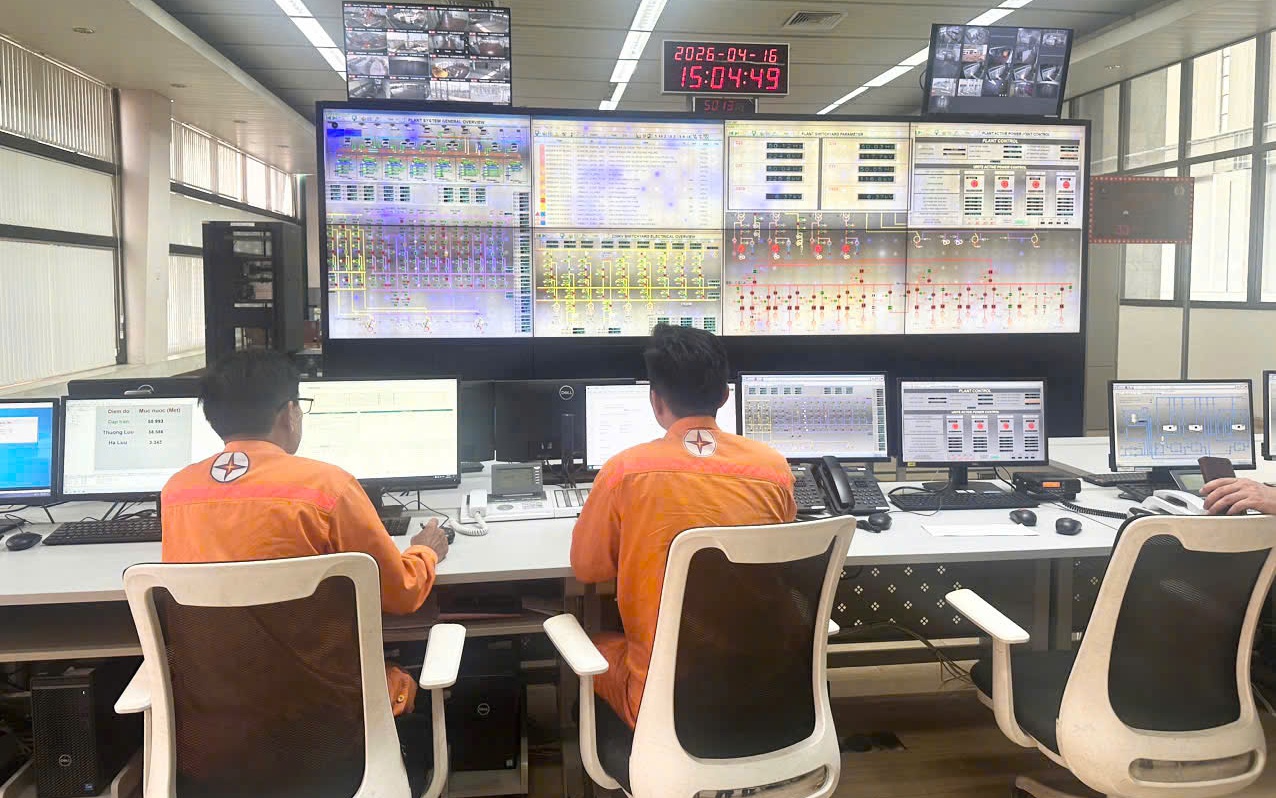 Nắng nóng đến sớm, các nhà máy căng mình giữ nhịp nguồn điện