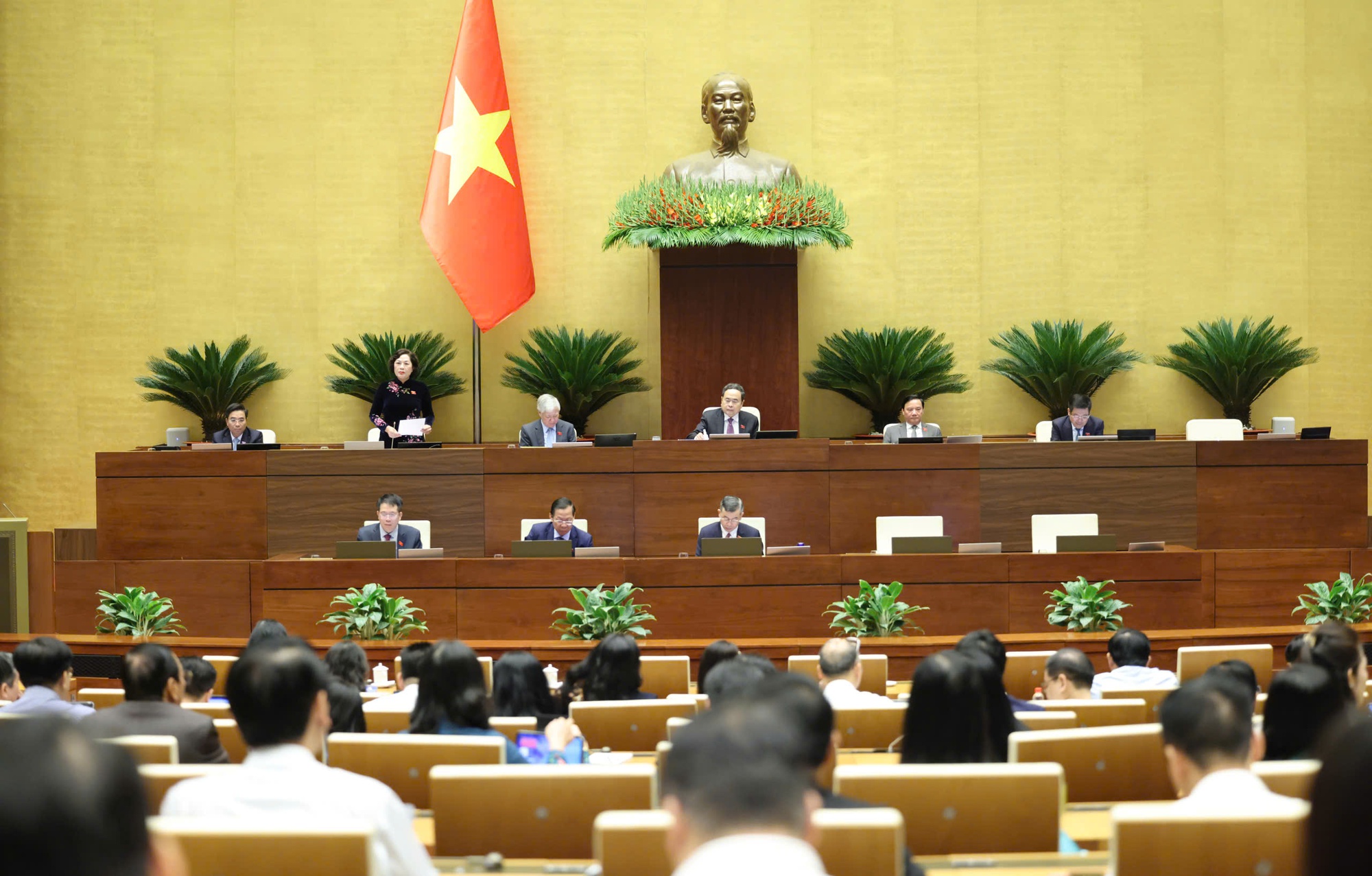 Gỡ ‘nút thắt’ nhân lực, biên chế ở cấp xã sau sắp xếp- Ảnh 1.