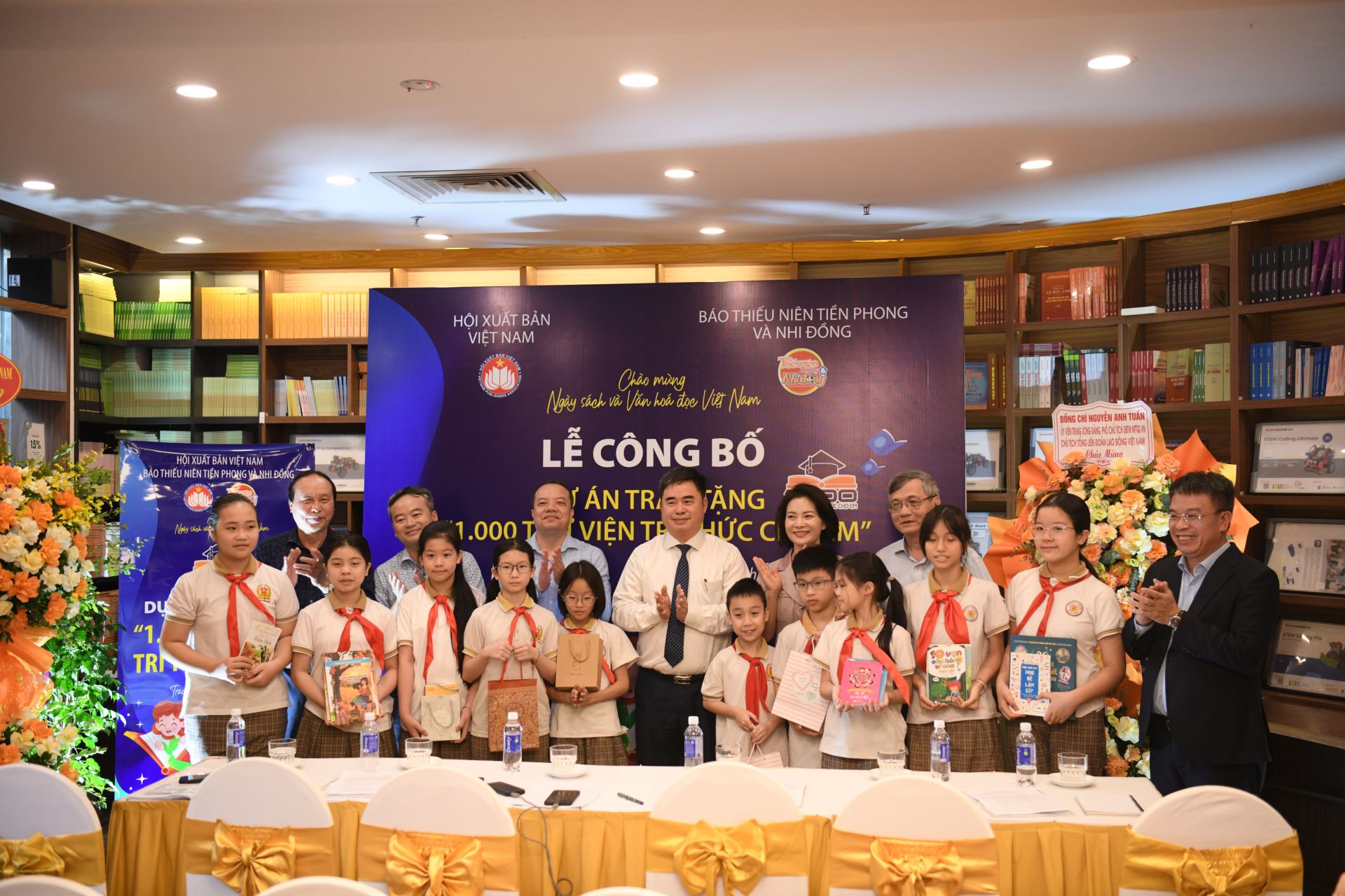  '1.000 thư viện tri thức cho em'-Dự án đặc biệt giúp trẻ em tiếp cận tri thức toàn diện- Ảnh 2.