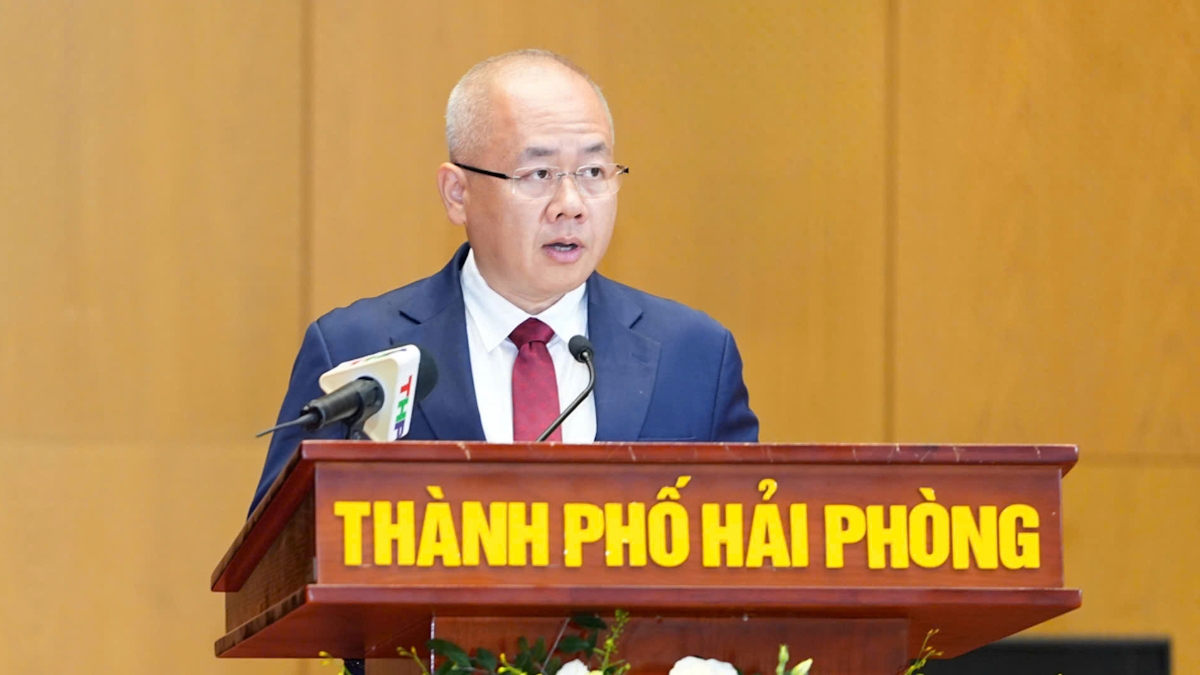 Phê chuẩn ông Đỗ Thành Trung giữ chức Chủ tịch UBND TP Hải Phòng- Ảnh 1.