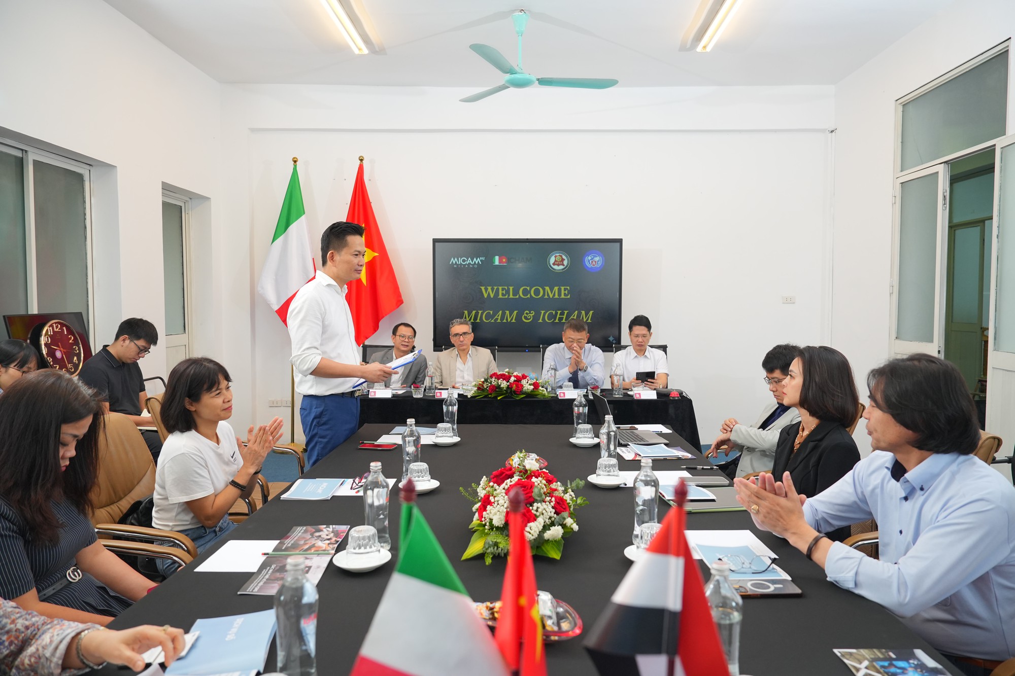 Cơ hội đưa ngành thời trang da giày Việt Nam ra thế giới- Ảnh 2.