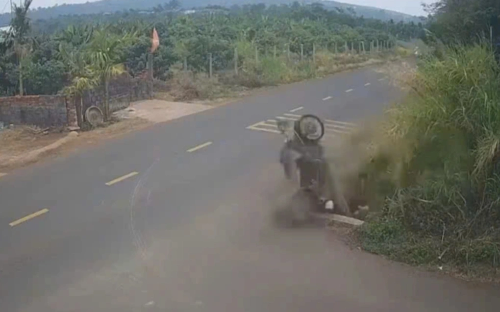 NÓNG: Khởi tố cựu Thiếu tá CSGT trong vụ tai nạn khiến nam sinh lớp 12 tử vong ở Đắk Lắk