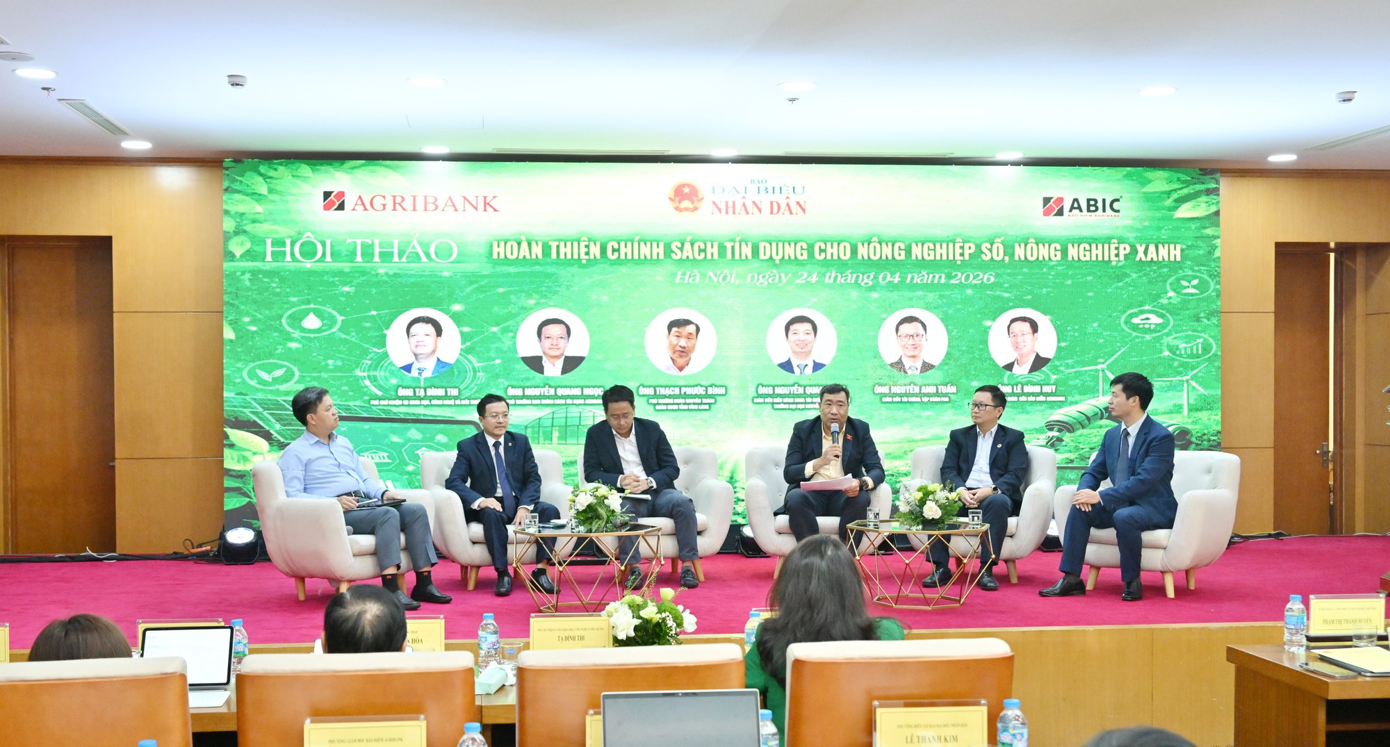 Gỡ điểm nghẽn tín dụng cho nông nghiệp số, nông nghiệp xanh- Ảnh 1.