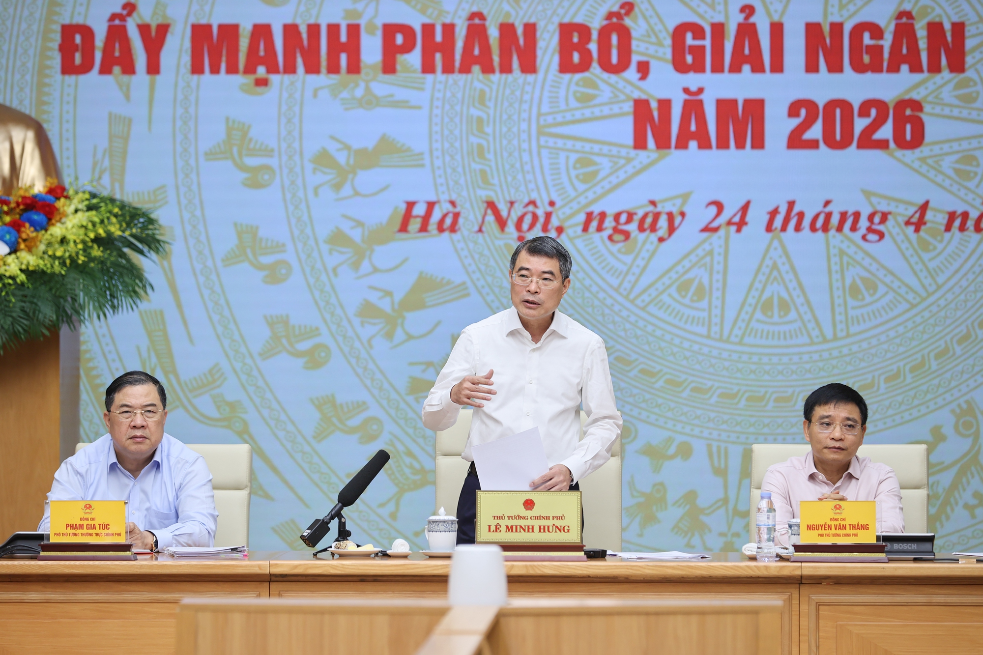 Thủ tướng: Mọi quyết định đầu tư công, phân bổ vốn phải hạch toán, đánh giá hiệu quả- Ảnh 6.