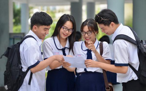 Thí sinh tự do có phải thi đủ 4 môn tốt nghiệp THPT?